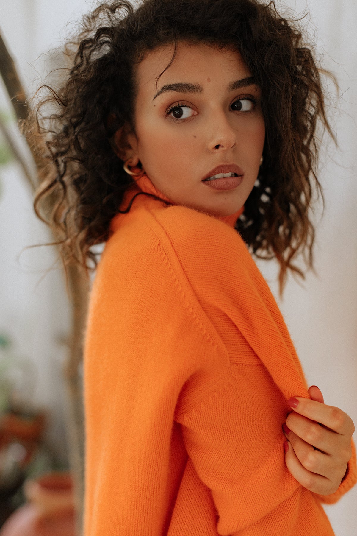 Orange cashmere outlet turtleneck